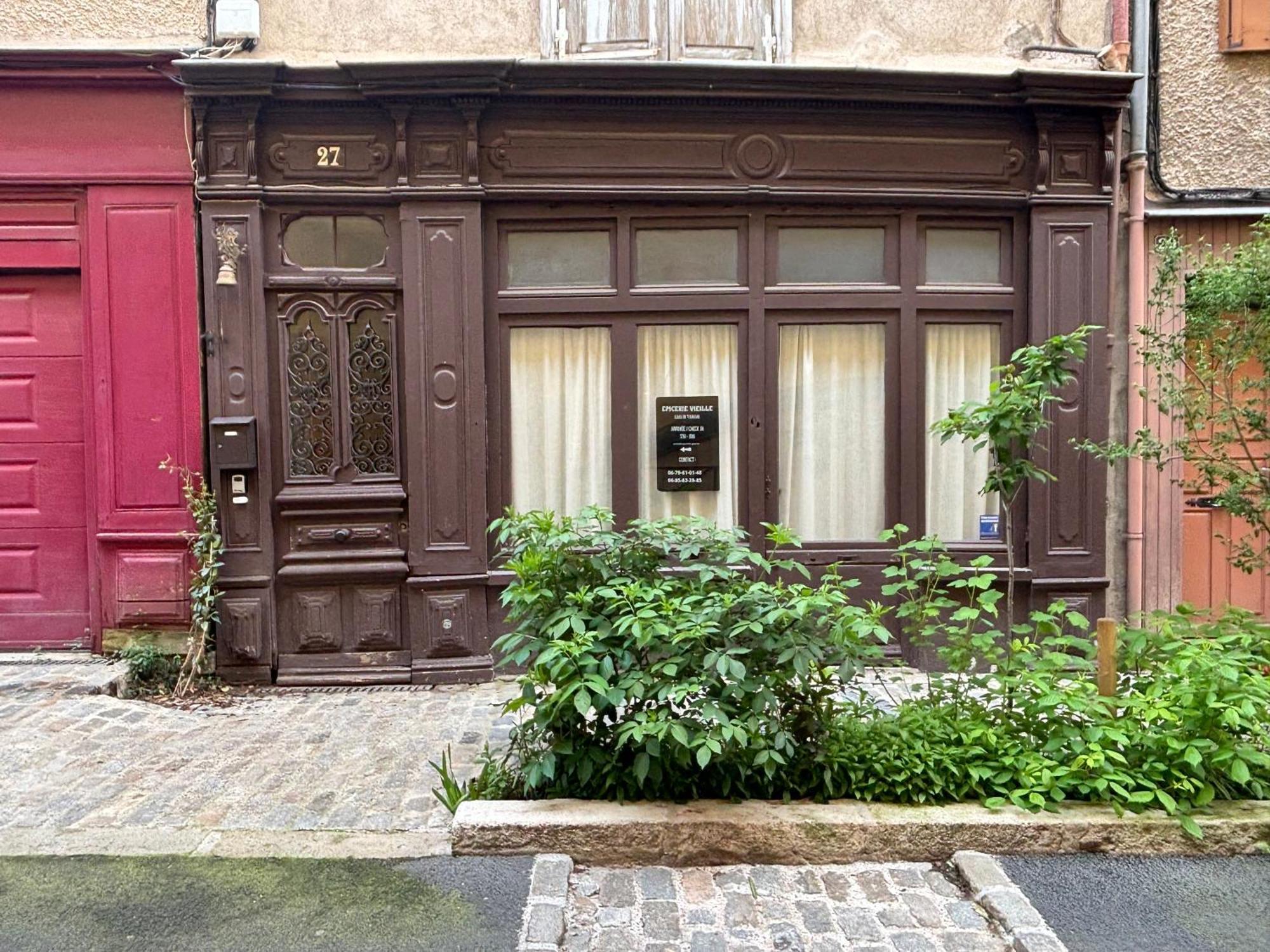 Epicerie Vieille Du Puy En Velay Hotel Le Puy-en-Velay Bagian luar foto