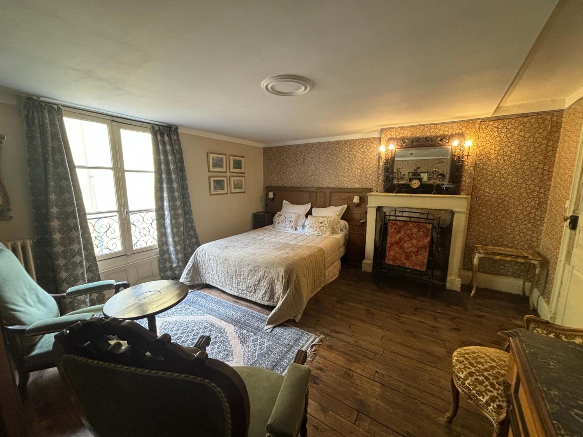 Epicerie Vieille Du Puy En Velay Hotel Le Puy-en-Velay Ruang foto