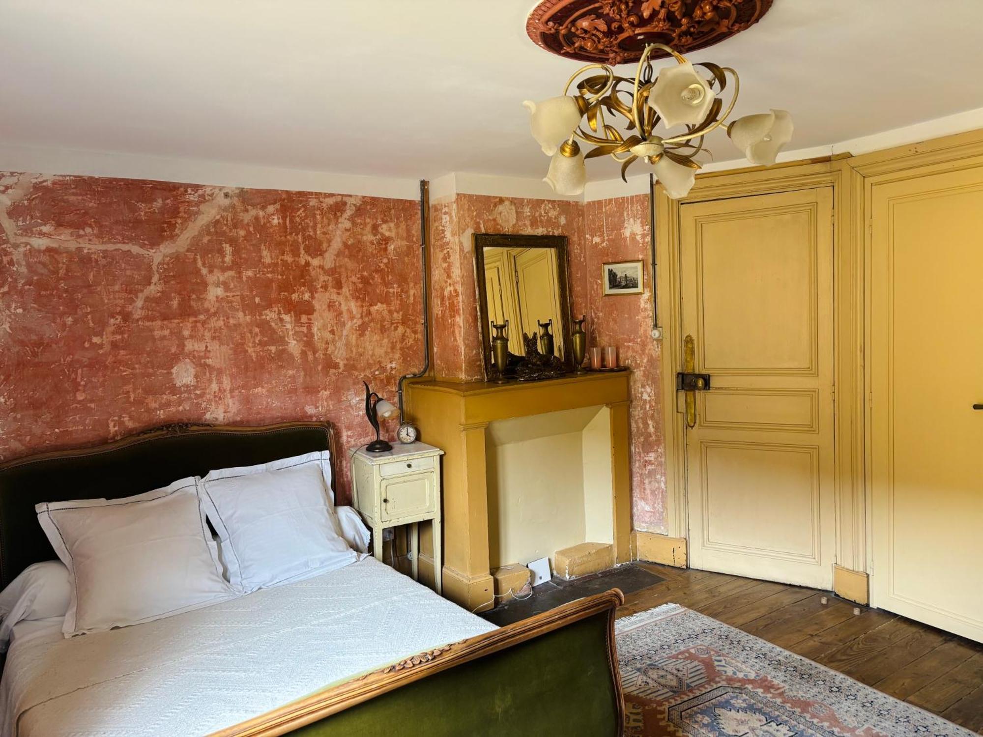 Epicerie Vieille Du Puy En Velay Hotel Le Puy-en-Velay Bagian luar foto